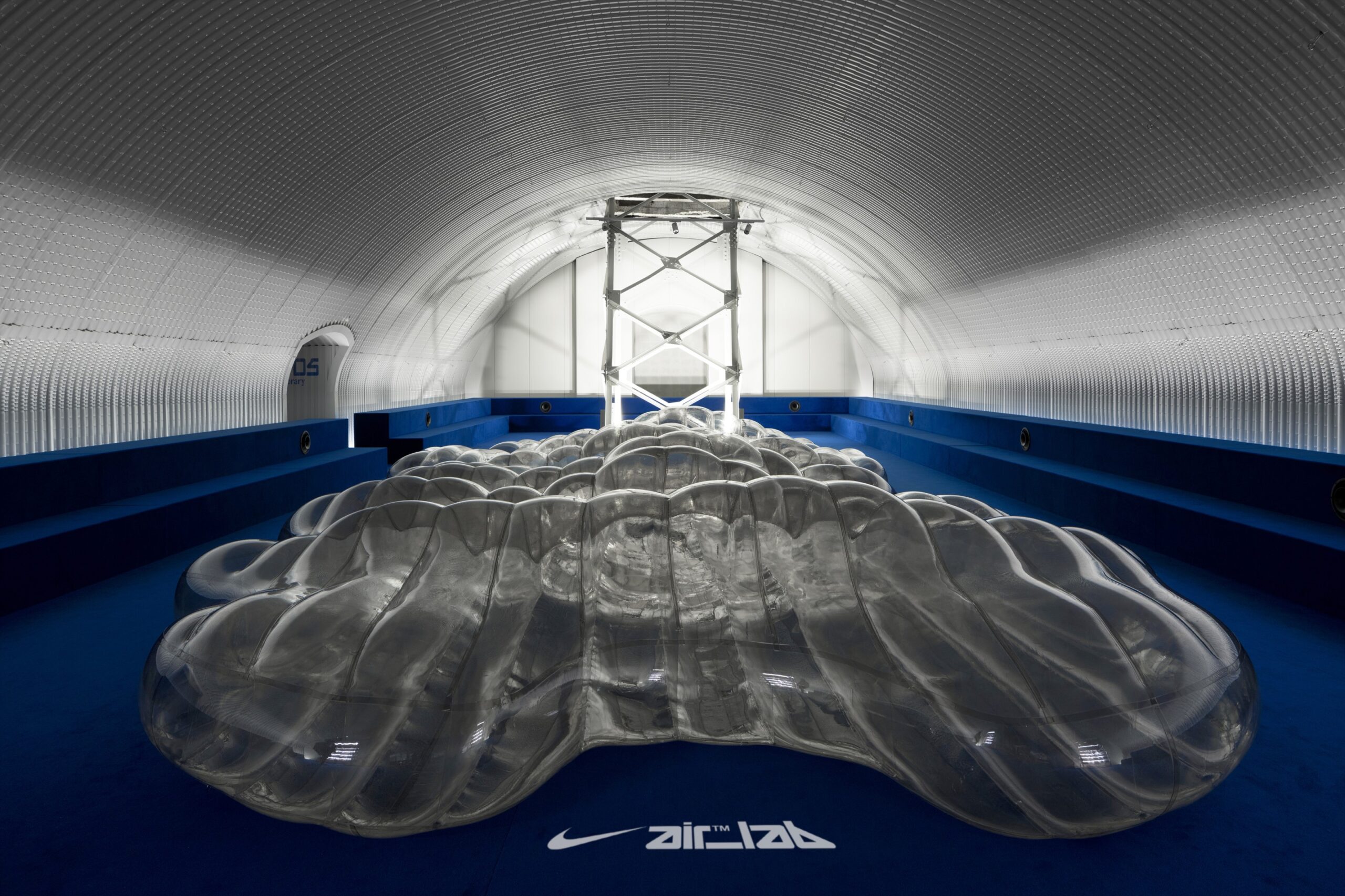 nike milan H1